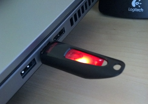 USB Device with Backtrack + VMware Player